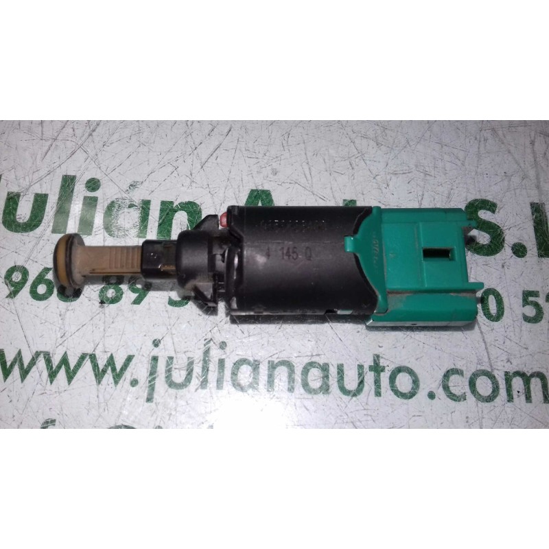 Recambio de interruptor para peugeot 407 st confort pack referencia OEM IAM 9650688480 4 PINES FRENO