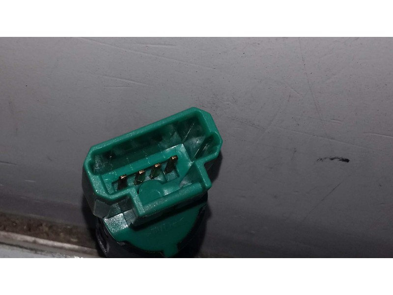 Recambio de interruptor para peugeot 407 st confort pack referencia OEM IAM 9650688480 4 PINES FRENO