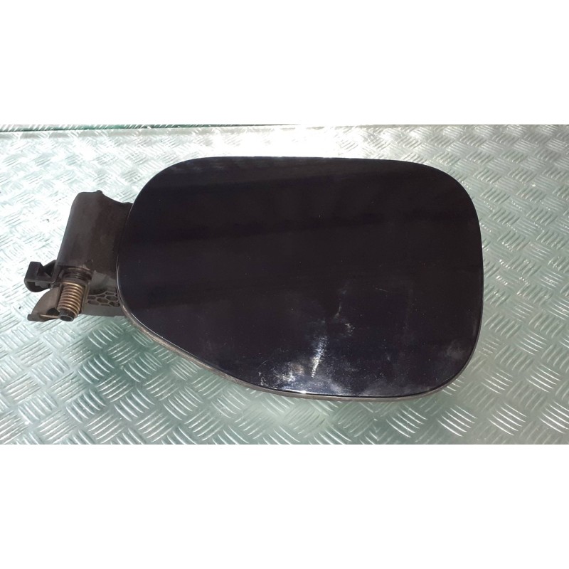 Recambio de tapa exterior combustible para ford kuga plug-in hybrid st-line referencia OEM IAM LU5A405C54BA LJ6B10C706 ELECTRICO