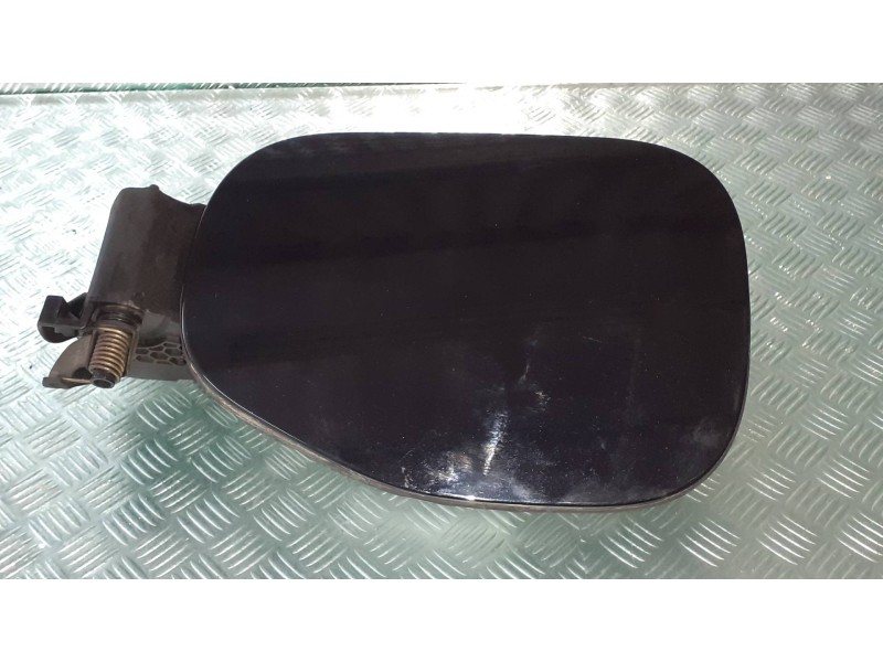 Recambio de tapa exterior combustible para ford kuga plug-in hybrid st-line referencia OEM IAM LU5A405C54BA LJ6B10C706 ELECTRICO