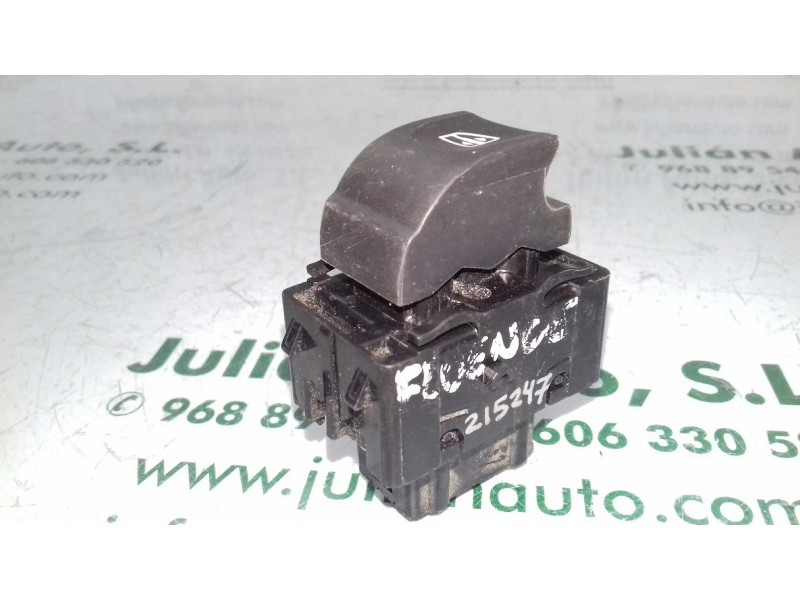 Recambio de mando elevalunas trasero derecho para renault fluence dynamique referencia OEM IAM 254210001R  