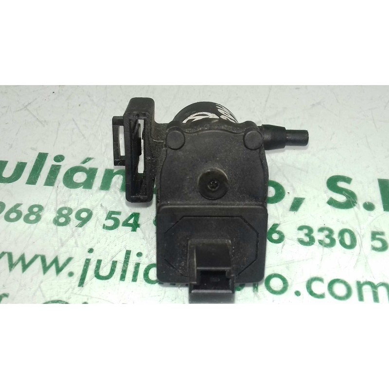 Recambio de valvula aire adicional para mercedes-benz clase c (w203) berlina 200 compressor (203.042) referencia OEM IAM A203900