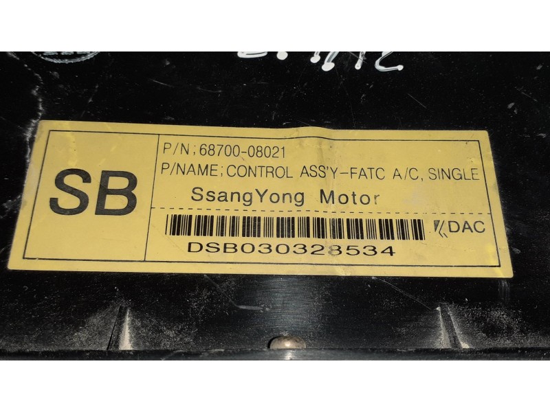 Recambio de mando climatizador para ssangyong rexton rx 290 plus referencia OEM IAM 6870008021  