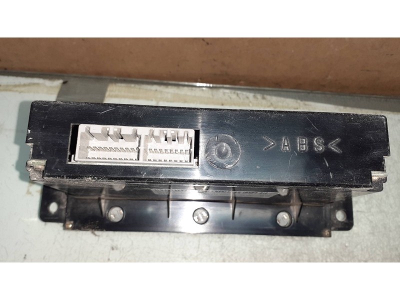 Recambio de mando climatizador para ssangyong rexton rx 290 plus referencia OEM IAM 6870008021  