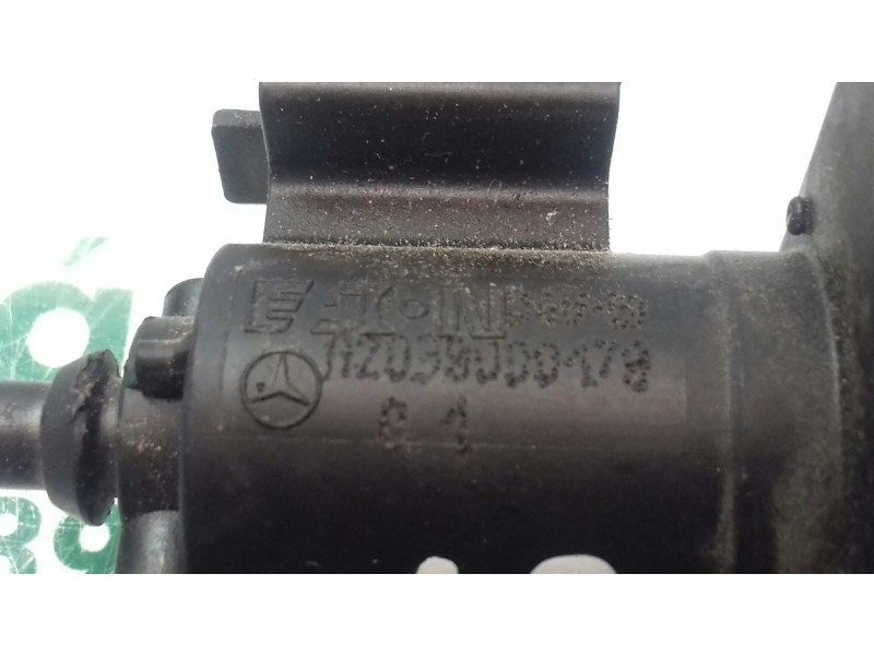 Recambio de valvula aire adicional para mercedes-benz clase c (w203) berlina 200 compressor (203.042) referencia OEM IAM A203900