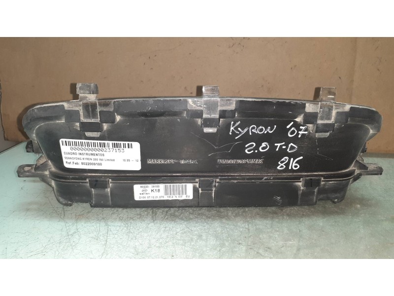 Recambio de cuadro instrumentos para ssangyong kyron 200 xdi limited referencia OEM IAM 8022009100  