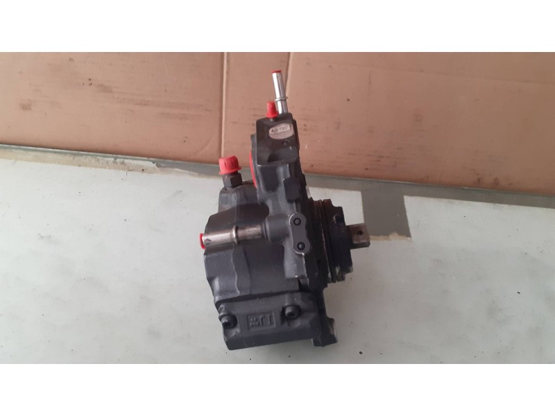 Recambio de bomba inyeccion para chevrolet orlando lt+ referencia OEM IAM 25187375 DELPHI 28318239