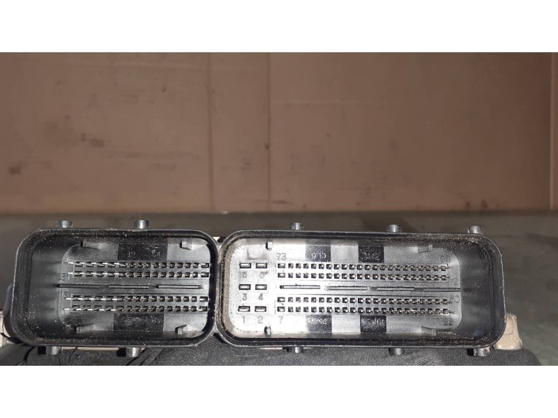 Recambio de centralita motor uce para kia rio 1.5 crdi ex1 referencia OEM IAM 0281013149  391012A615