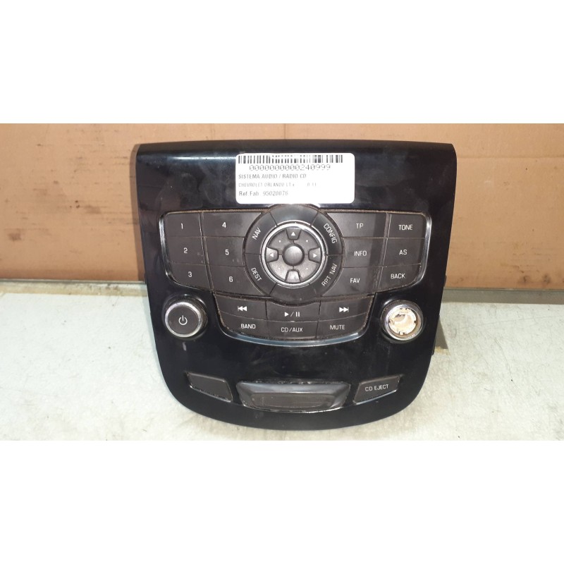 Recambio de sistema audio / radio cd para chevrolet orlando lt+ referencia OEM IAM 95020076  3 CONECTORES