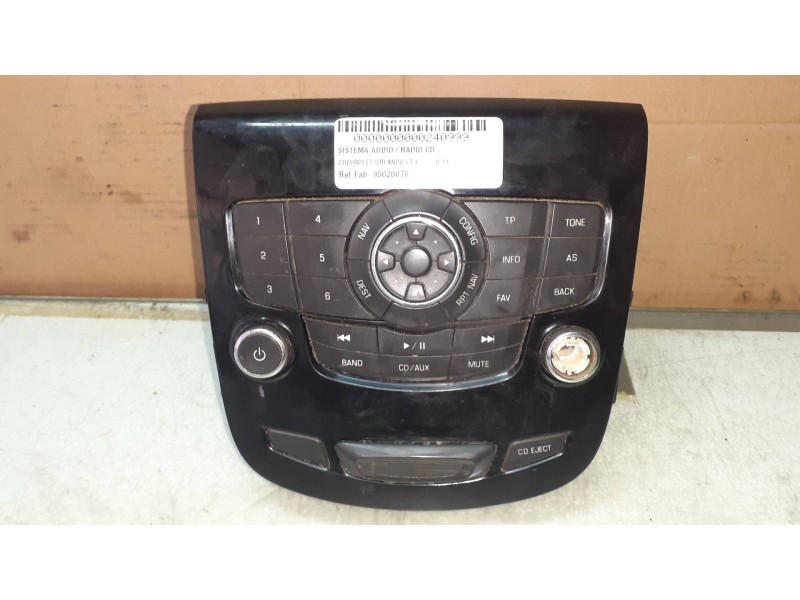 Recambio de sistema audio / radio cd para chevrolet orlando lt+ referencia OEM IAM 95020076  3 CONECTORES