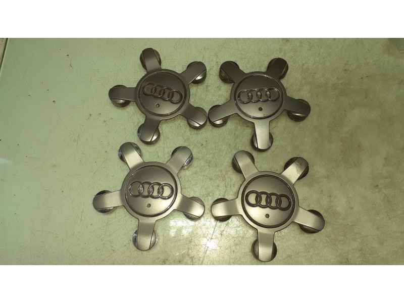 Recambio de tapacubos para audi a4 ber. (b8) referencia OEM IAM 450601165N  4 TAPAS