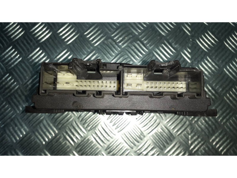 Recambio de modulo electronico para ford kuga plug-in hybrid st-line referencia OEM IAM JX7T14B673BB JX7T14C121AP CIERRE PORTON