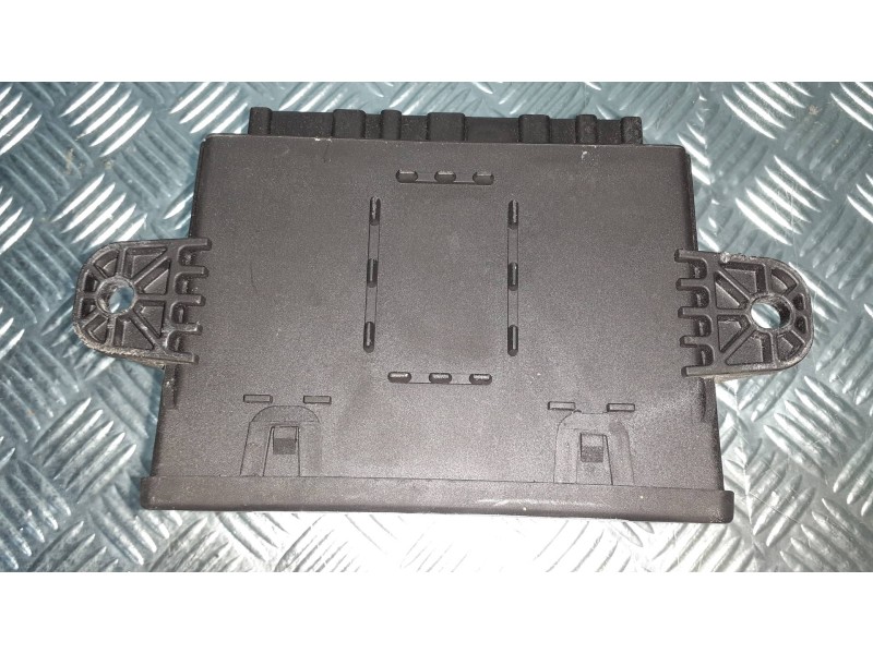 Recambio de modulo electronico para ford kuga plug-in hybrid st-line referencia OEM IAM JX7T14B673BB JX7T14C121AP CIERRE PORTON