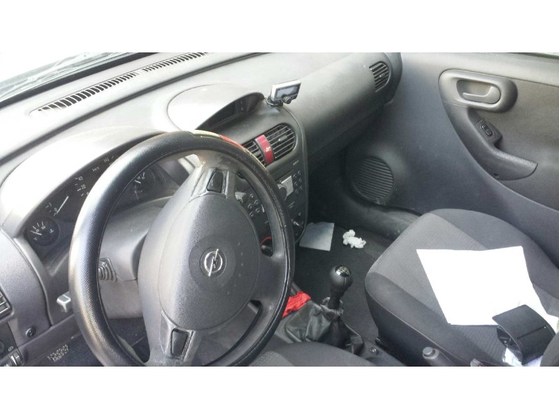 opel combo (corsa c) del año 2009