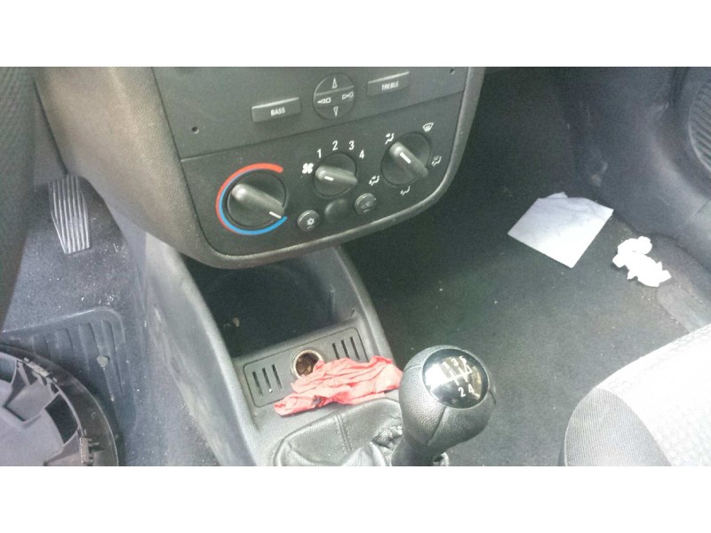 opel combo (corsa c) del año 2009