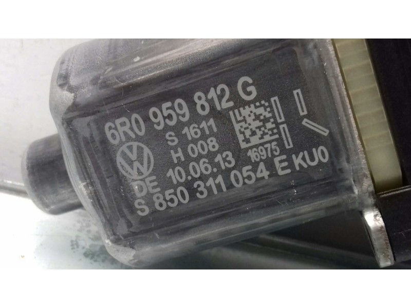 Recambio de motor elevalunas trasero derecho para volkswagen polo (6r1) advance referencia OEM IAM 6R0959812G S850311054E 013082