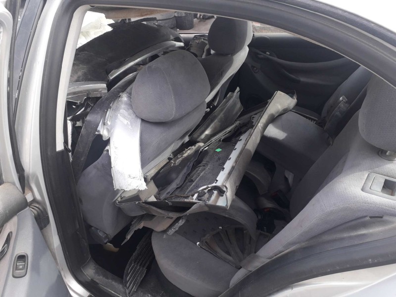 seat toledo (1m2) del año 2001