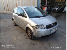 audi a2 (8z) del año 2004 2