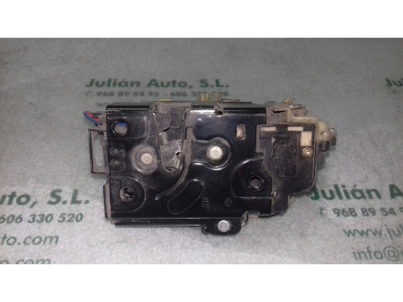 Recambio de cerradura puerta delantera derecha para seat ibiza (6l1) f.r. referencia OEM IAM 3B1837016BQ AZUL 4+4 PINES