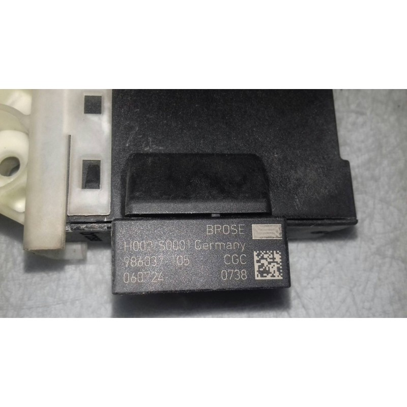 Recambio de motor elevalunas trasero derecho para seat ibiza (6l1) f.r. referencia OEM IAM 6Q0959812B 986037105 060724