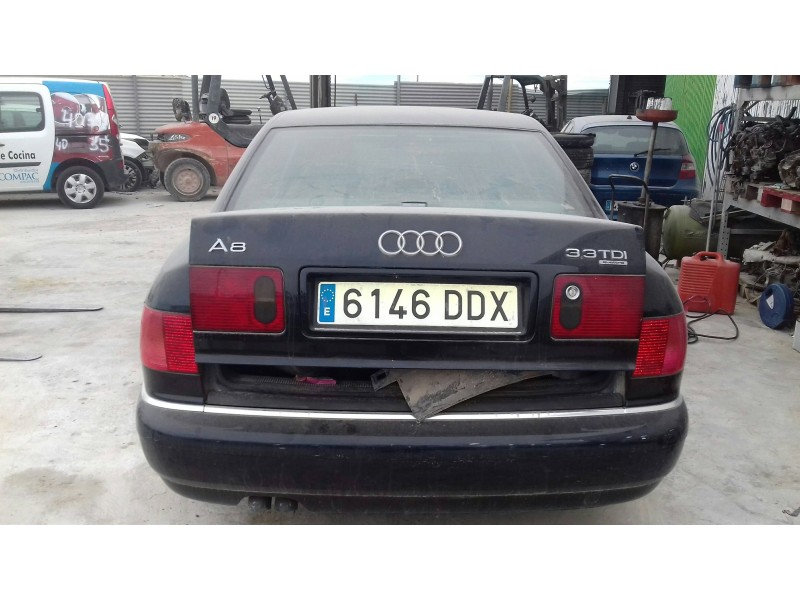 audi a8 (d2) del año 2000