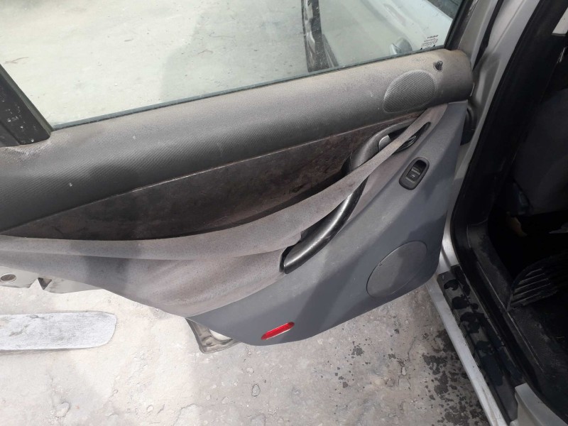 seat toledo (1m2) del año 2001