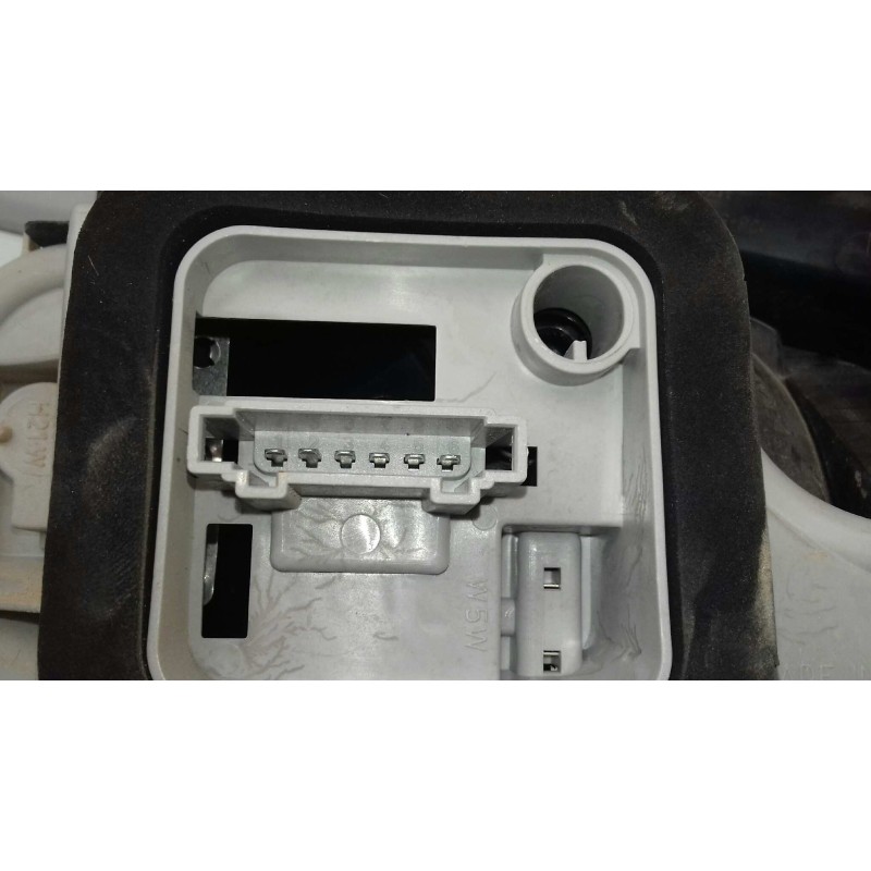 Recambio de piloto trasero izquierdo para volkswagen polo (6r1) advance referencia OEM IAM 6R0945095 6R0945111 6R0945095