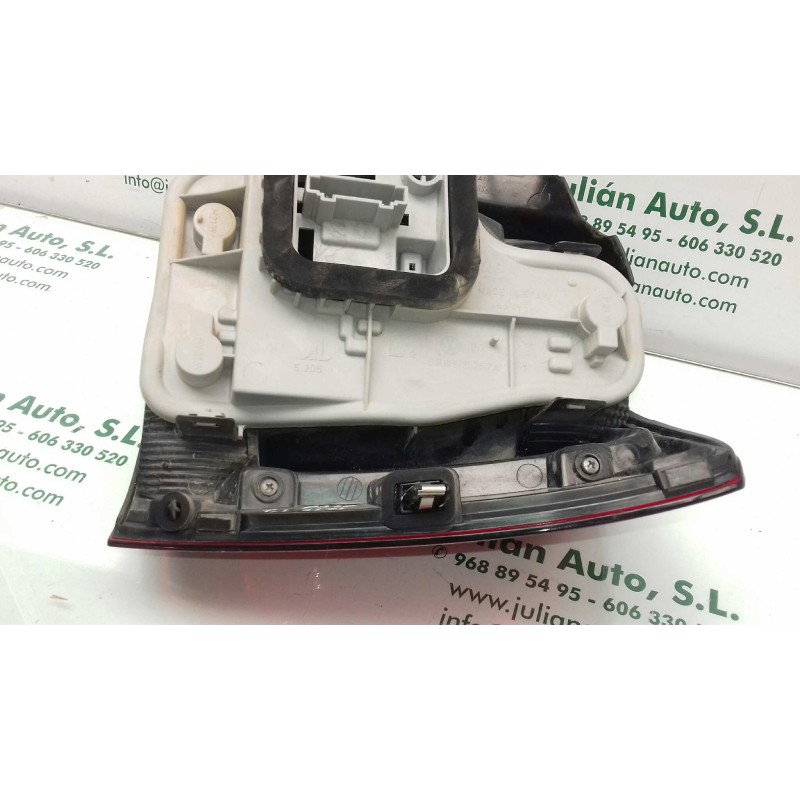 Recambio de piloto trasero izquierdo para volkswagen polo (6r1) advance referencia OEM IAM 6R0945095 6R0945111 6R0945095