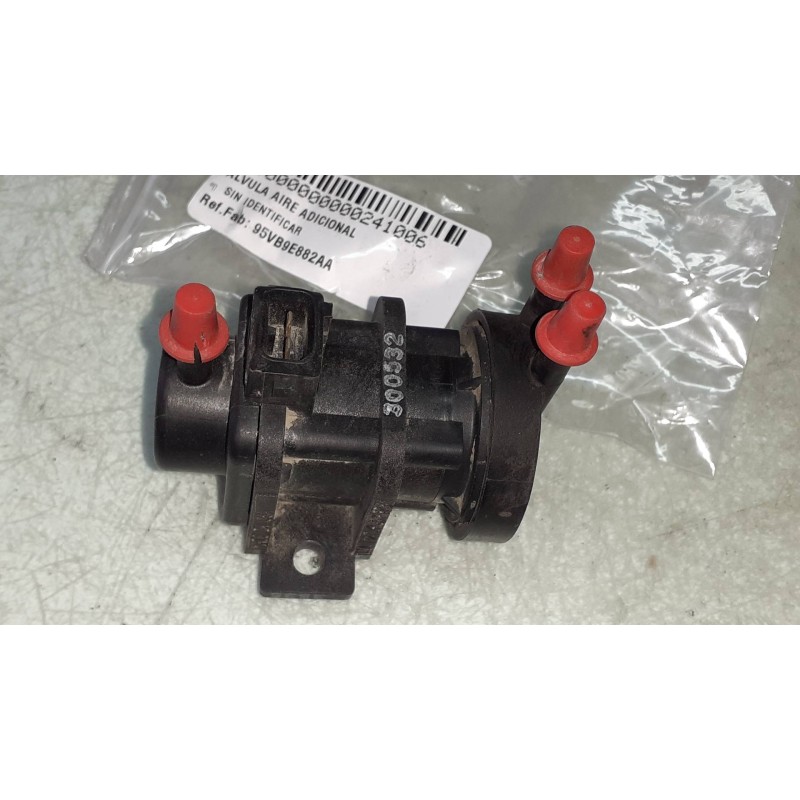 Recambio de valvula aire adicional para ford transit, caja cerrada 86/92 ft 100 referencia OEM IAM 95VB9E882AA CONECTOR 2 PINES 