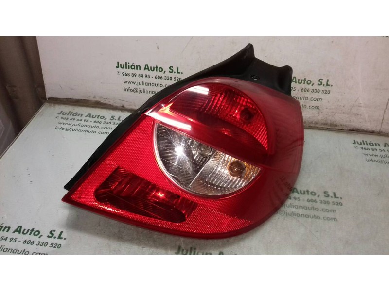 Recambio de piloto trasero derecho para renault clio iii confort expression referencia OEM IAM   