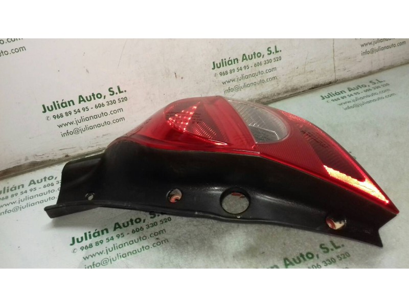 Recambio de piloto trasero derecho para renault clio iii confort expression referencia OEM IAM   