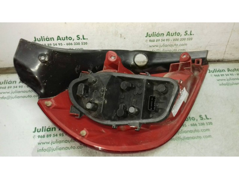 Recambio de piloto trasero derecho para renault clio iii confort expression referencia OEM IAM   