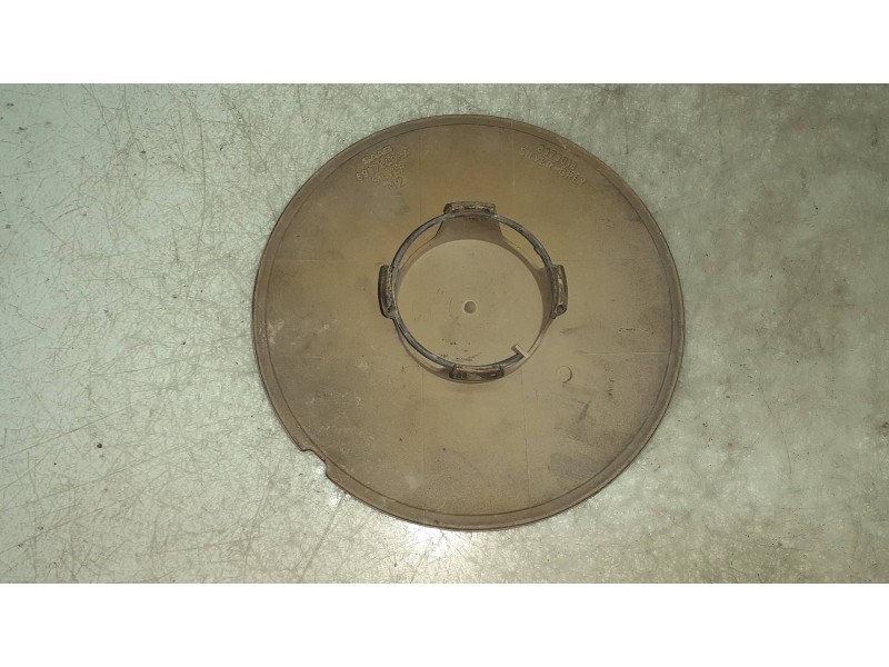 Recambio de tapacubos para saab 900 berlina referencia OEM IAM 8987620A 8973018 1 TAPA