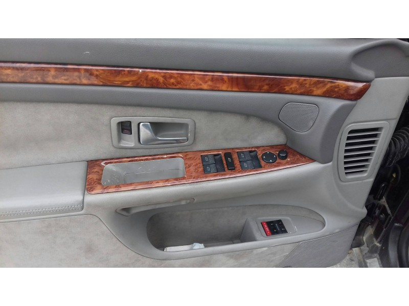 audi a8 (d2) del año 2000