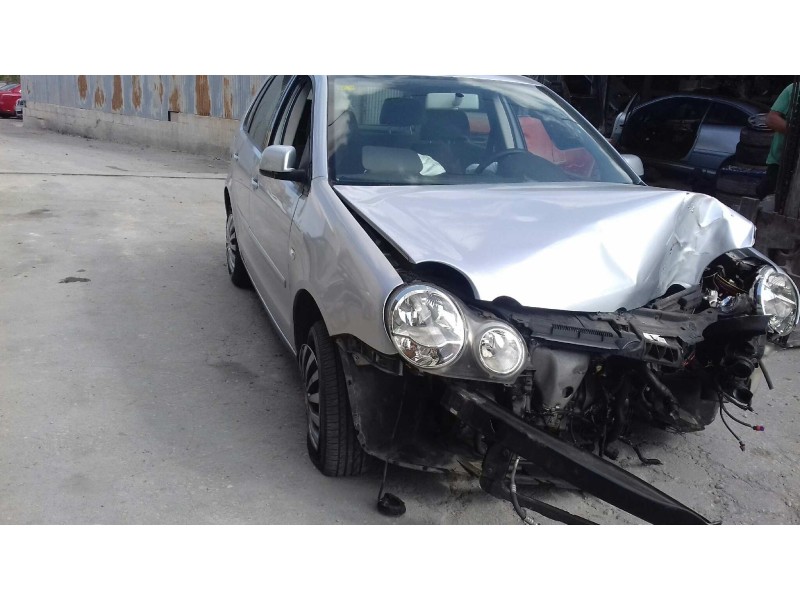 volkswagen polo (9n1) del año 2002