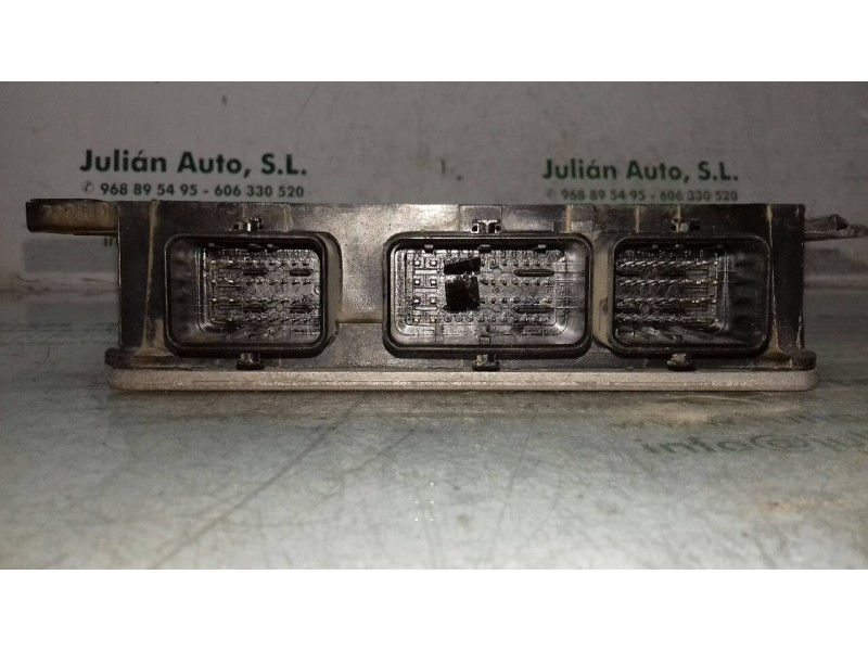 Recambio de centralita motor uce para renault clio iii confort expression referencia OEM IAM 8200399038 R0410B034C DELPHI