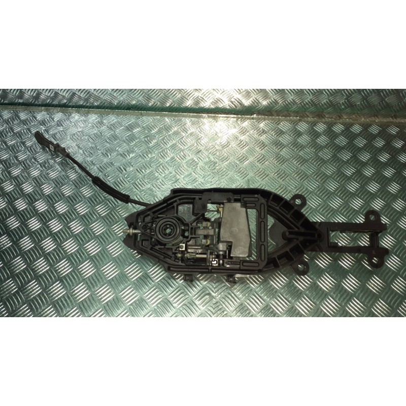 Recambio de maneta exterior delantera izquierda para ford kuga plug-in hybrid st-line referencia OEM IAM LV4BS219A65AK E07444109