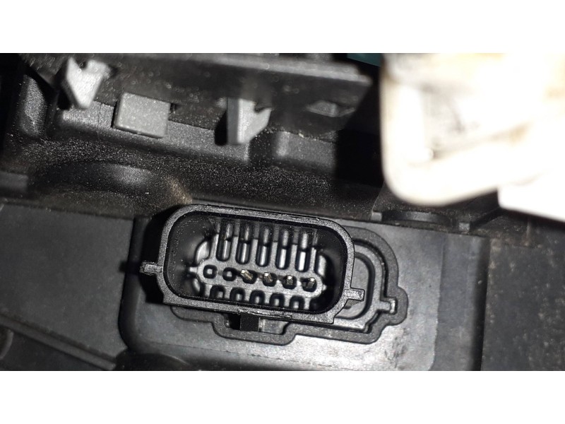 Recambio de cerradura puerta delantera izquierda para ford kuga plug-in hybrid st-line referencia OEM IAM LV4BS264A27AF Q6ZKA E2