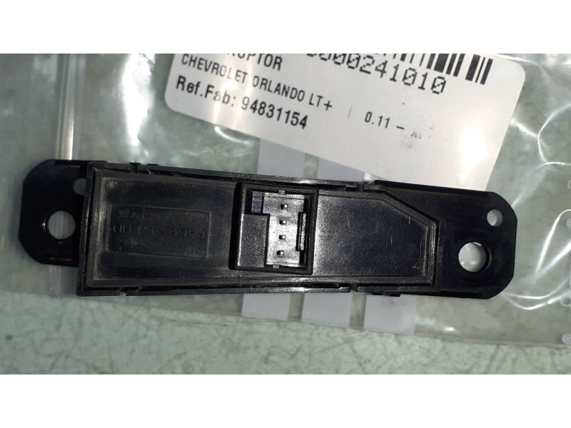 Recambio de interruptor para chevrolet orlando lt+ referencia OEM IAM 94831154 202007556 CONECTOR 4 PINES