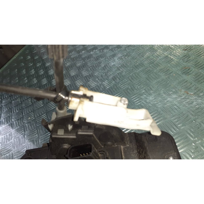 Recambio de cerradura puerta delantera izquierda para ford kuga plug-in hybrid st-line referencia OEM IAM LV4BS264A27AF Q6ZKA E2