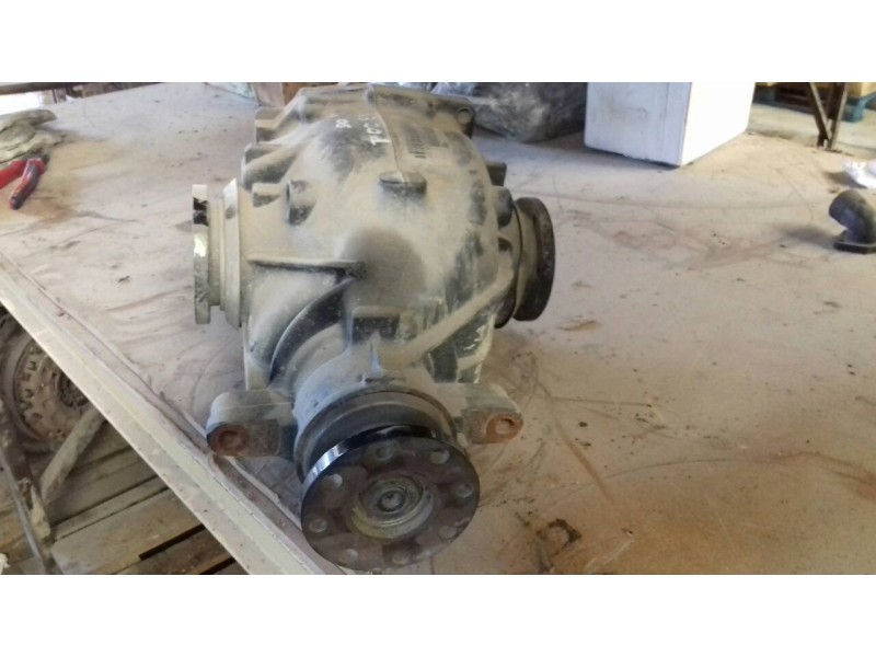 Recambio de diferencial trasero para bmw x3 (e83) 2.0d referencia OEM IAM 3.07  