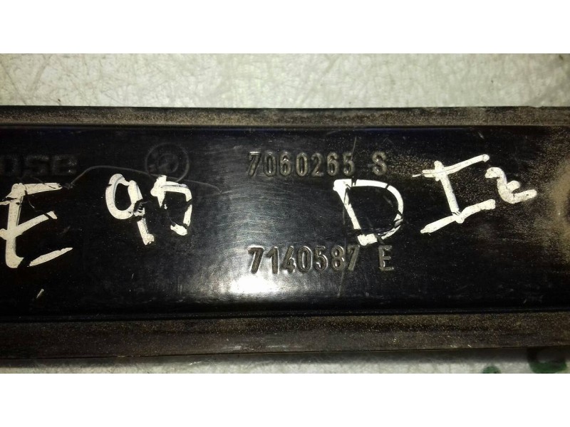 Recambio de elevalunas delantero izquierdo para bmw serie 3 berlina (e90) 330i referencia OEM IAM 7060265S 0130822226 ELECTRICO