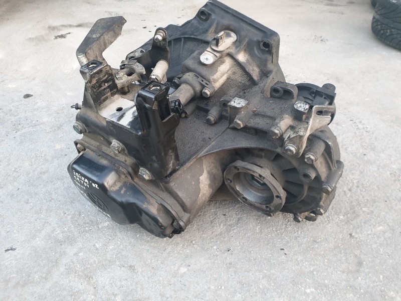 Recambio de caja cambios para seat ibiza (6l1) signo referencia OEM IAM EWT  5 VELOCIDADES