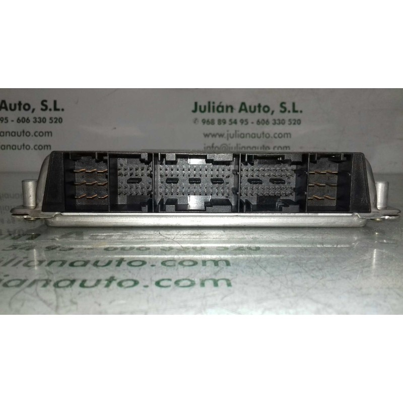 Recambio de centralita motor uce para bmw serie 3 berlina (e46) 320d referencia OEM IAM 0281010205 7786887 BOSCH