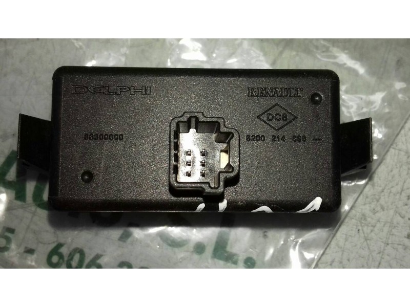 Recambio de warning para renault modus luxe privilege referencia OEM IAM 8200214896  