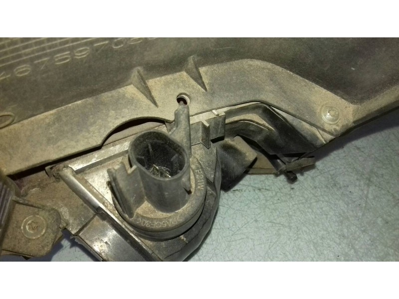 Recambio de faro antiniebla trasero izquierdo para opel meriva enjoy referencia OEM IAM 93295362 13130027 