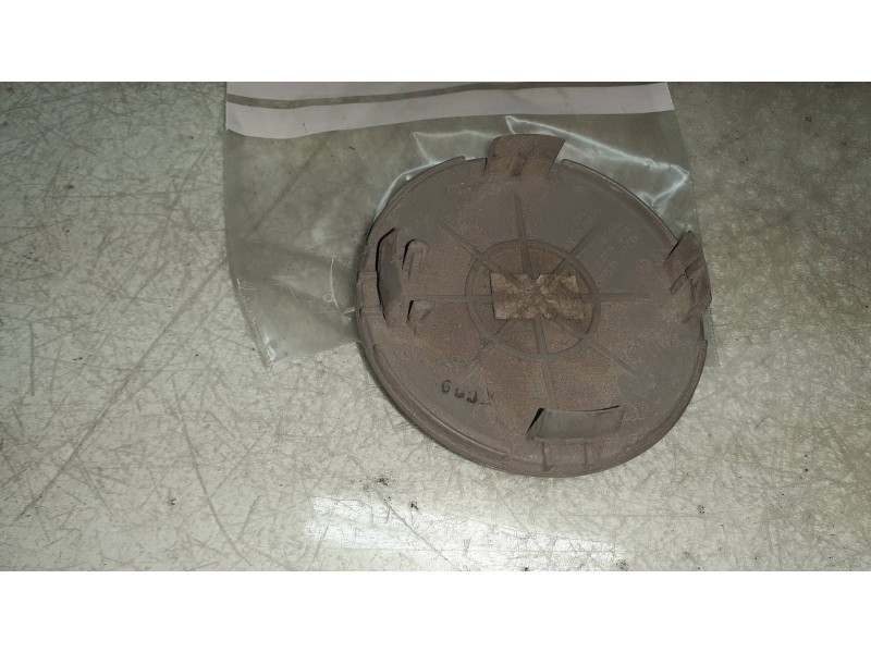 Recambio de tapacubos para ssangyong rexton referencia OEM IAM 4177031200  1 TAPA