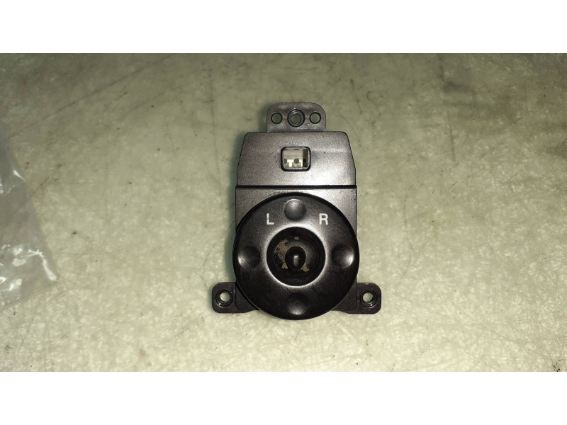 Recambio de mando retrovisor para kia rio 1.5 crdi ex1 referencia OEM IAM 202005064  CONECTOR 6 PINES