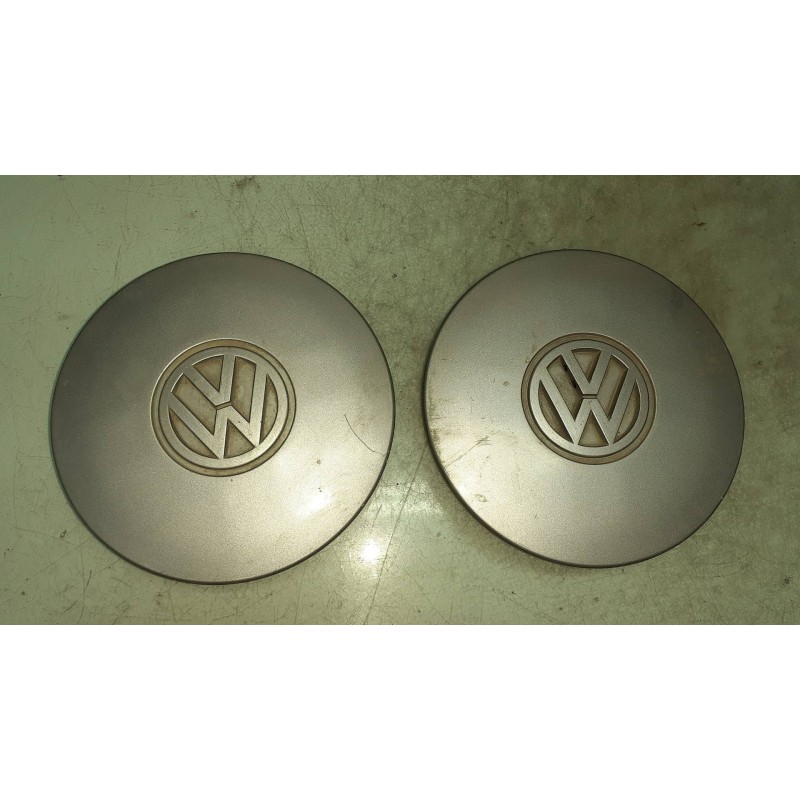 Recambio de tapacubos para volkswagen golf iii berlina (1h1) referencia OEM IAM 1H0601149H  2 TAPAS