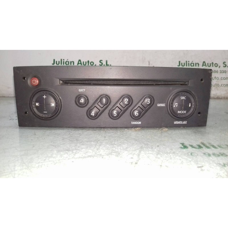 Recambio de sistema audio / radio cd para renault clio iii confort expression referencia OEM IAM 8200607915B 8200607915T 